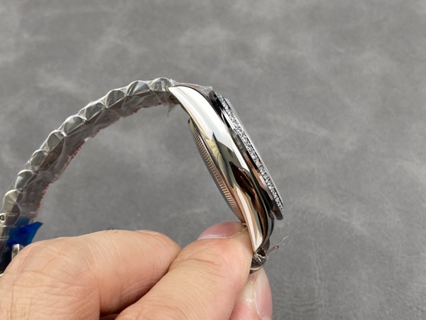 激安ロレックス内部構造